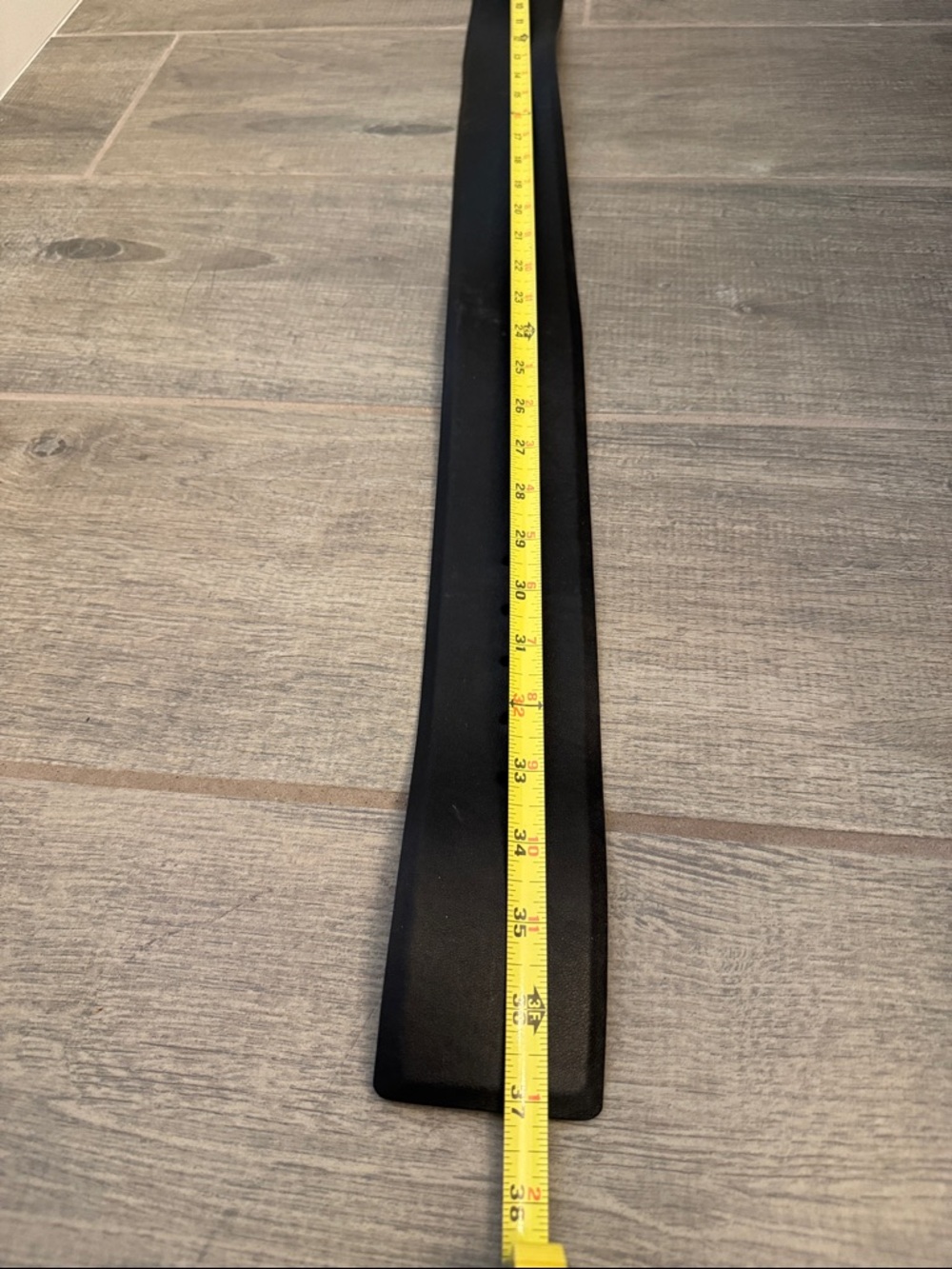 Thick wide Black Belt with Gold Buckle. Size small - Picture 10 of 10
